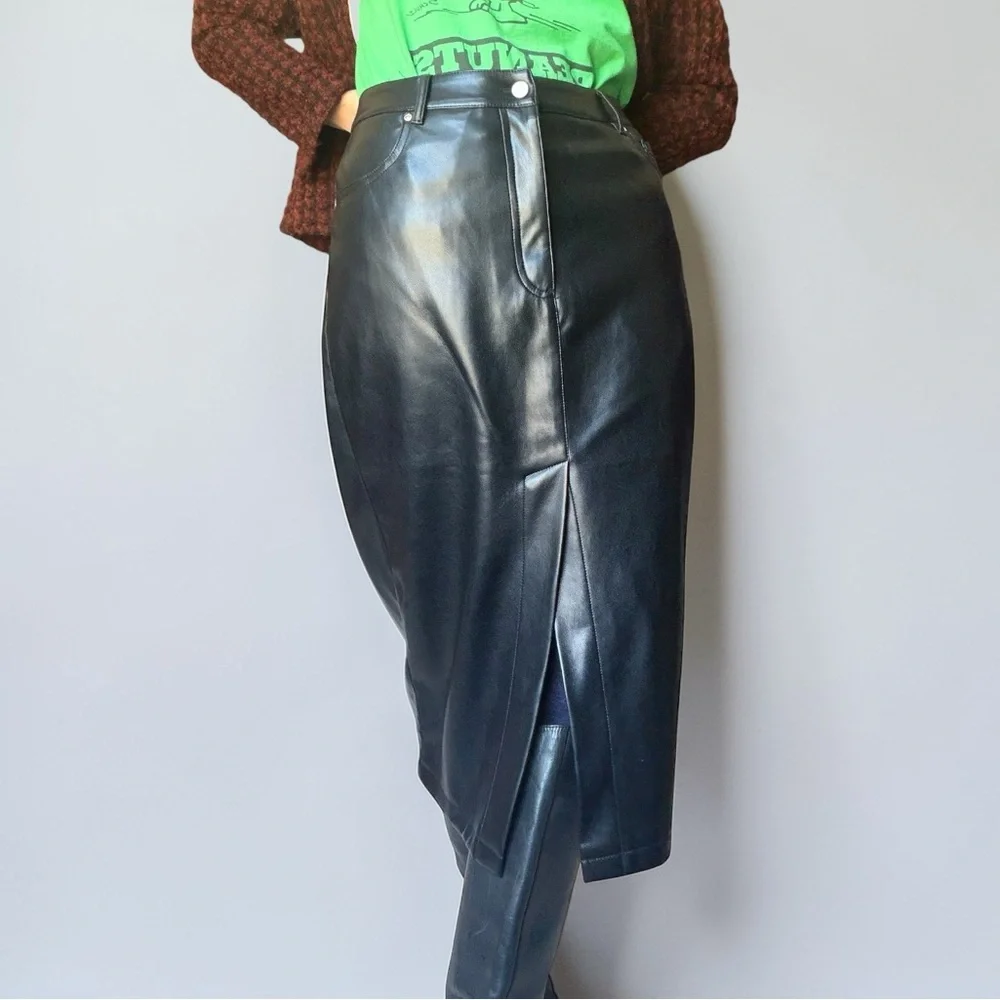 7 For All Mankind sleek all